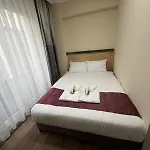 Alpaslan Quarto em Acomodações Particulares Antália